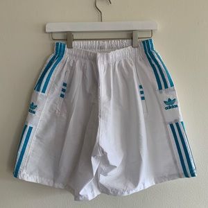 Adidas - Three Stripe Logo Vintage Shorts